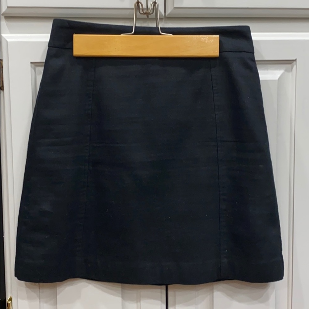 Classic A-line Black Skirt!